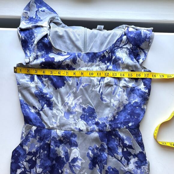 Loft Floral Dress, Gray and Blue, Flutter Sleeves, Sheath Style, Size 6 - Picture 5 of 8